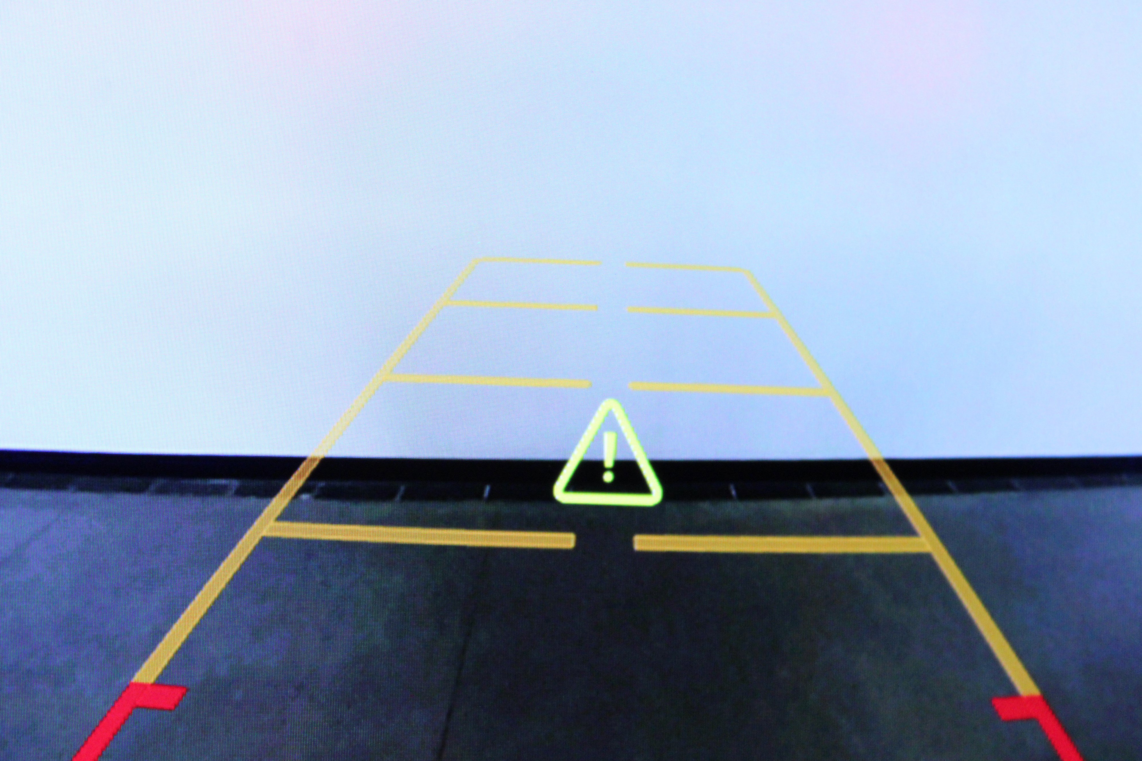 Used 2023 Chevrolet Suburban Z71 w/ Luxury Package image 25