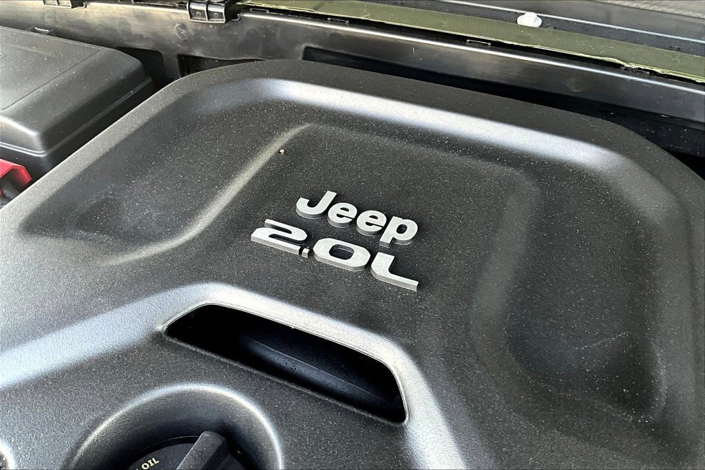 Used 2021 Jeep Wrangler Unlimited Sport AWD/4WD image 34