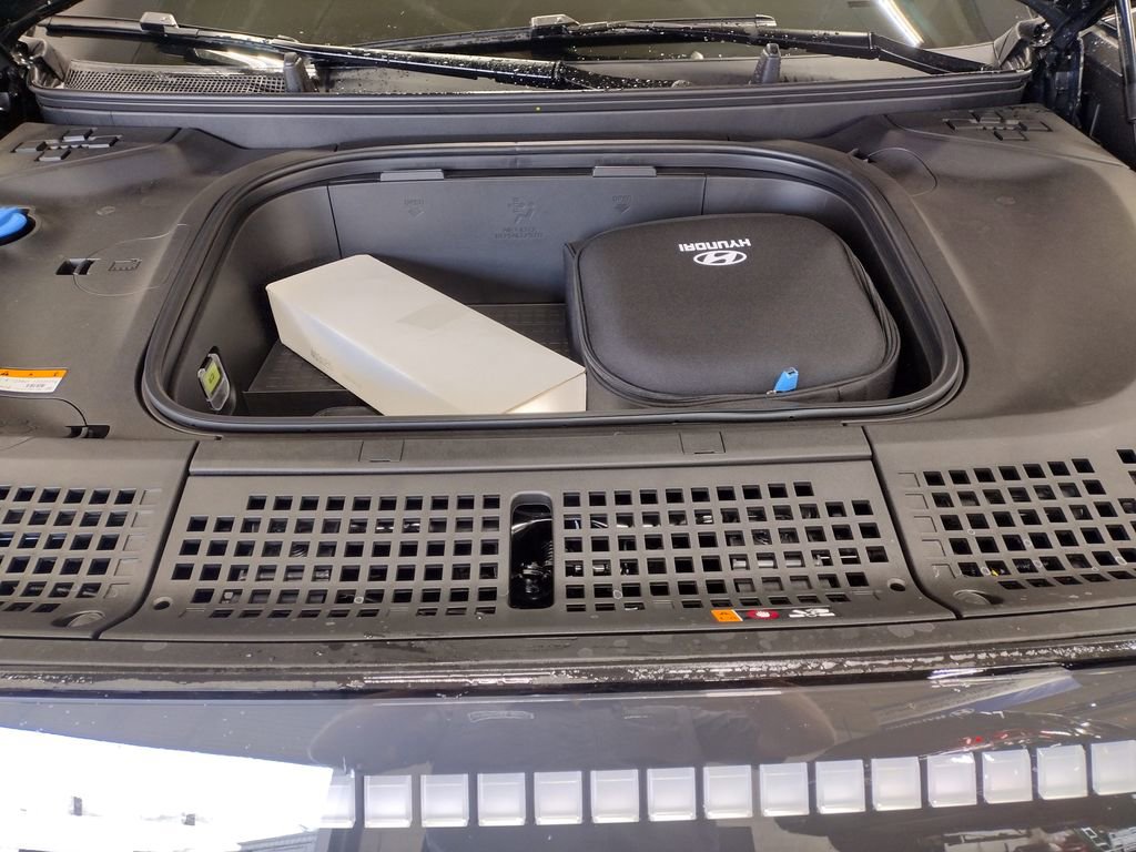 New 2026 Hyundai Ioniq 9 SEL image 7