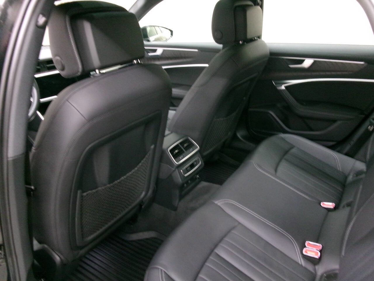 Used 2022 Audi A6 Premium Plus w/ Premium Plus Package image 17