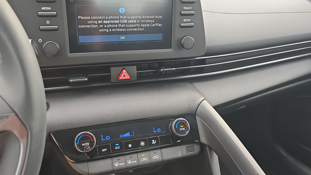 New 2026 Hyundai Elantra Sport w/ Cargo Package FWD image 21