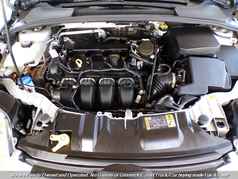 Used 2014 Ford Focus SE FWD image 31