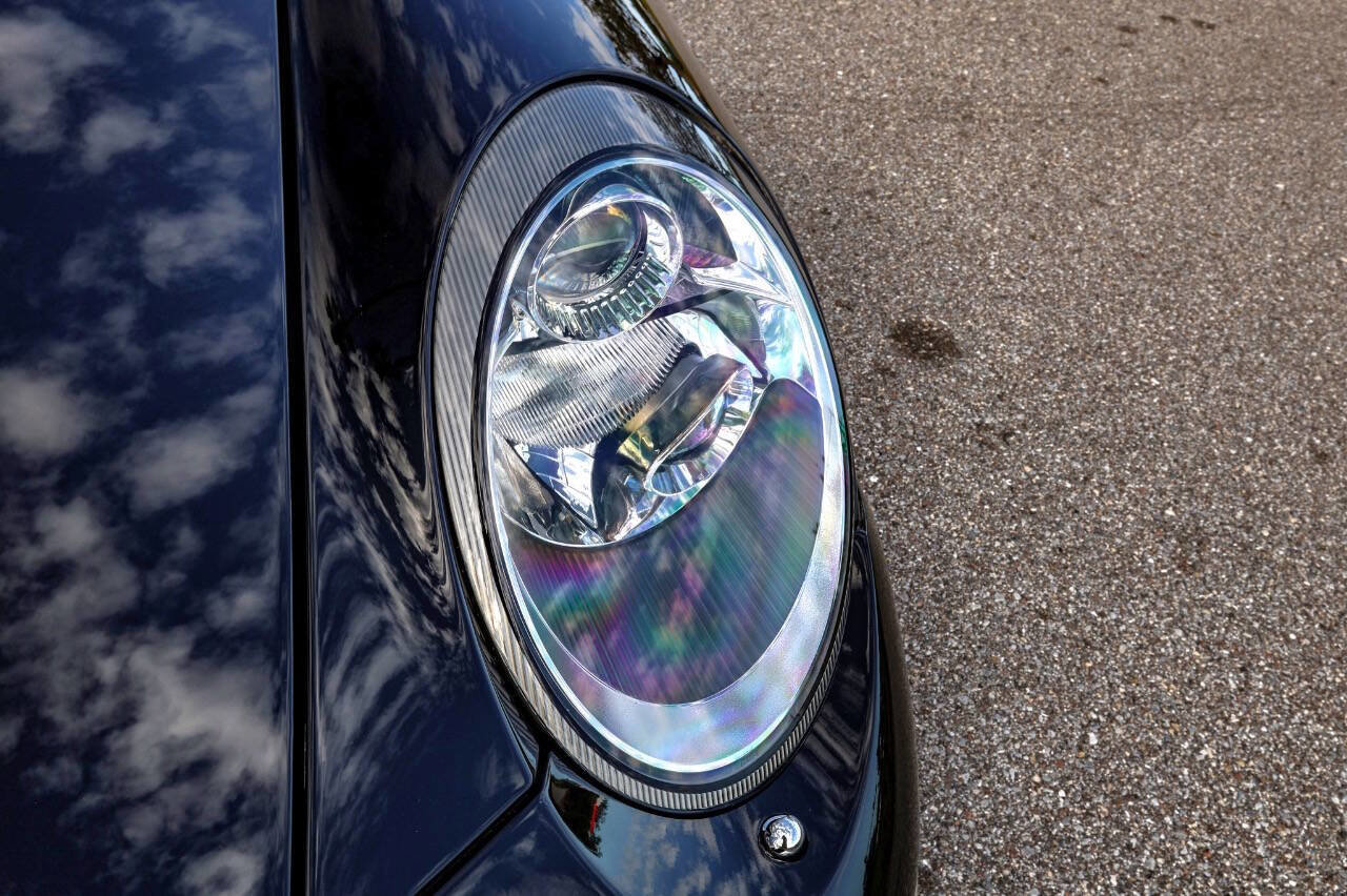 Used 2006 Porsche 911 Carrera image 48