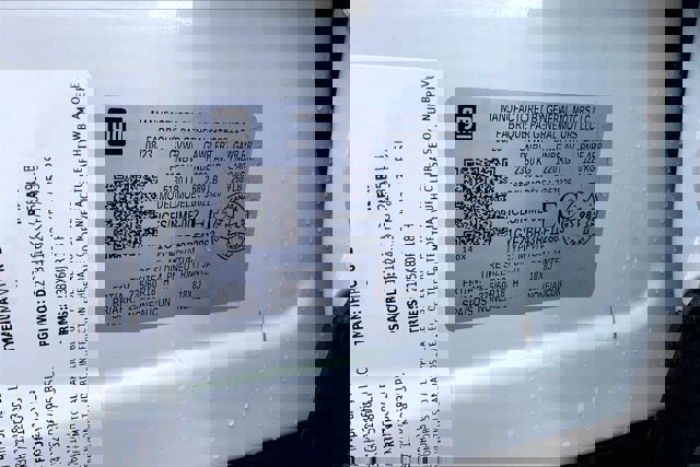 Used 2024 Cadillac XT4 Luxury w/ Trailering Package image 32