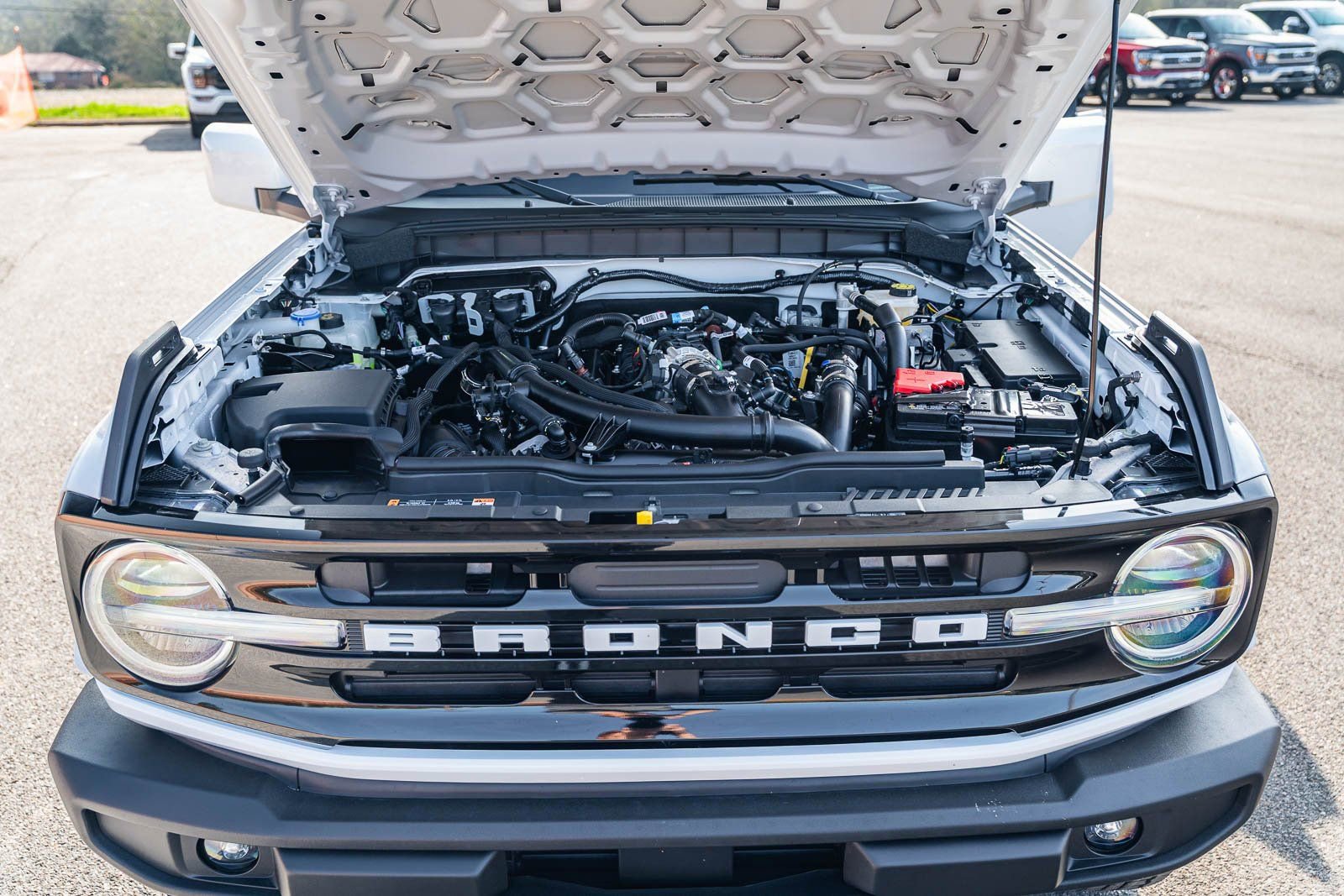 New 2025 Ford Bronco Outer Banks image 17