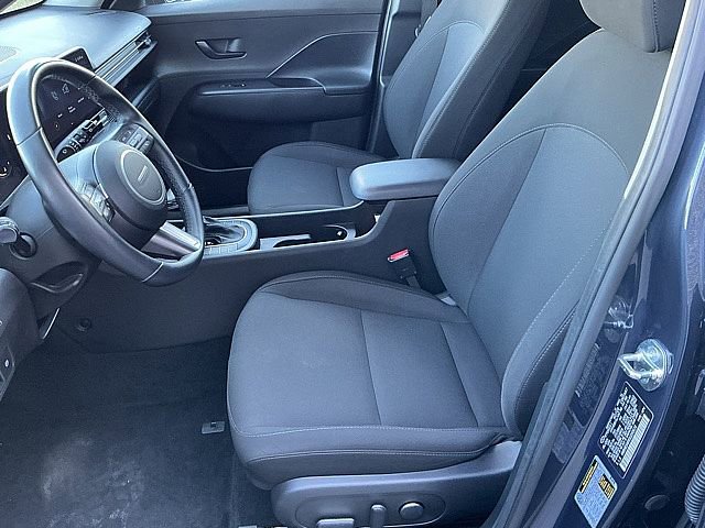Used 2025 Hyundai Kona SEL image 15