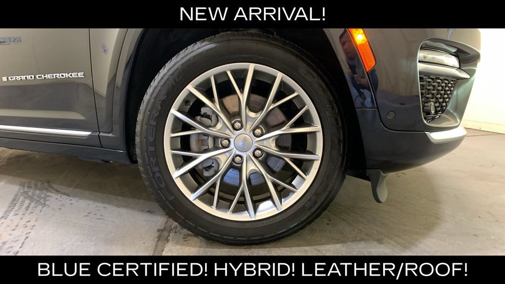 Used 2022 Jeep Grand Cherokee Summit AWD/4WD image 9