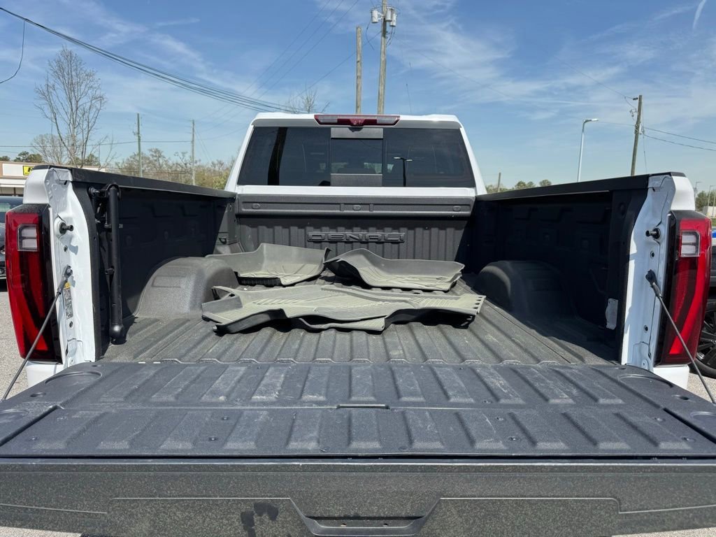 Used 2024 GMC Sierra 2500 Denali Ultimate image 8