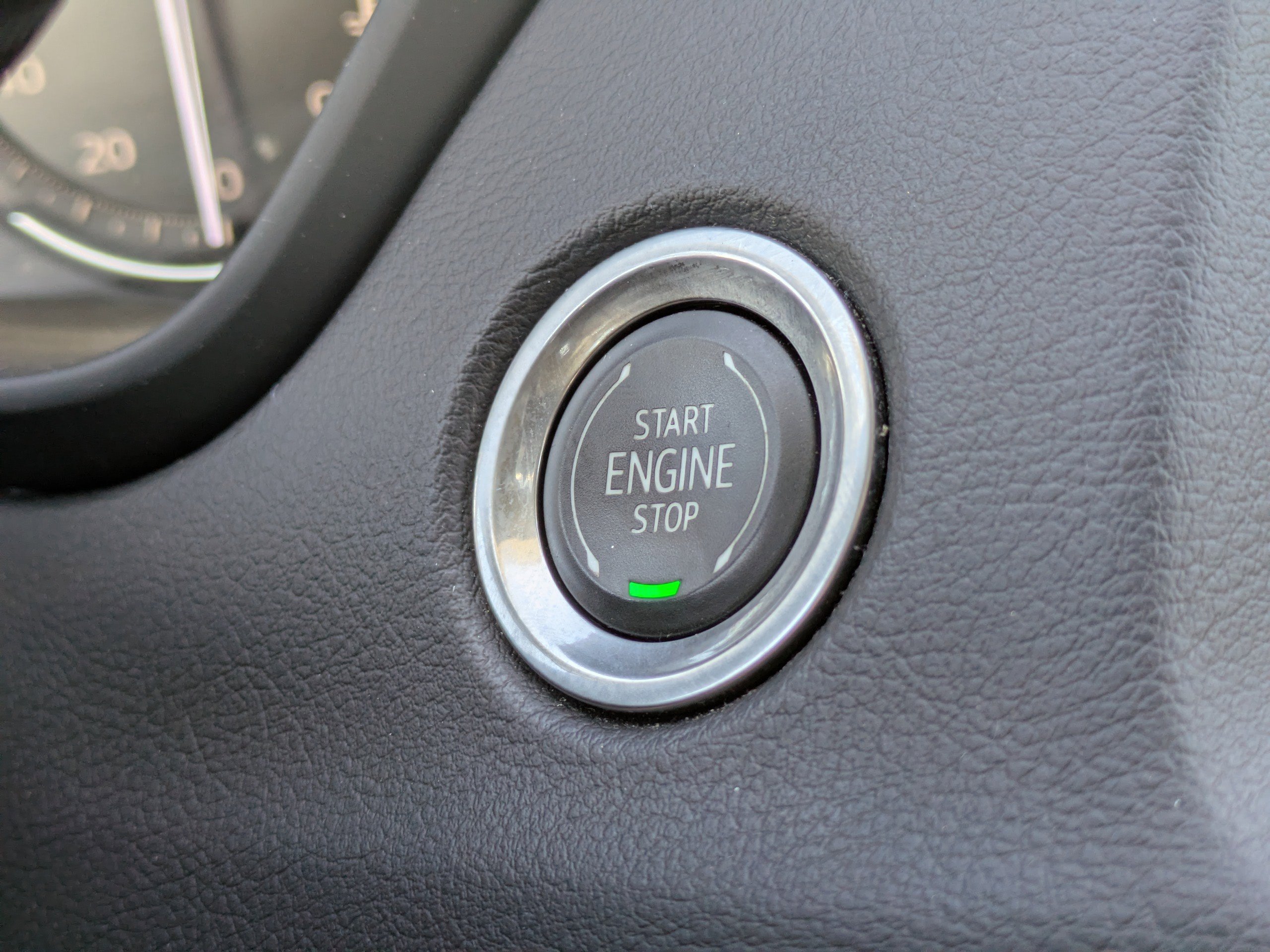 Certified 2023 Cadillac XT4 Premium Luxury w/ LPO, Onyx Lite Package image 28