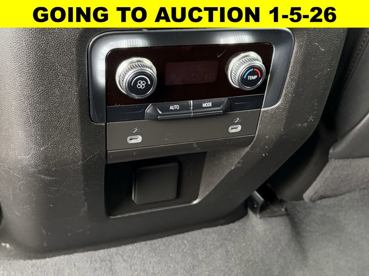Used 2023 GMC Yukon SLT image 22