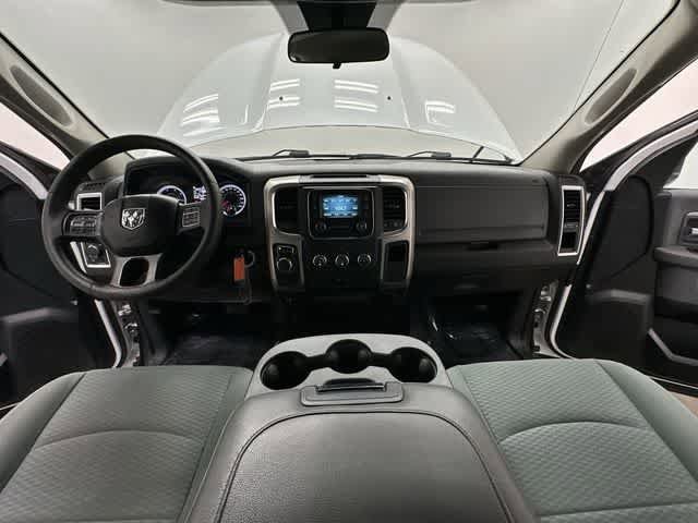 Used 2019 RAM 1500 Classic SLT RWD image 17