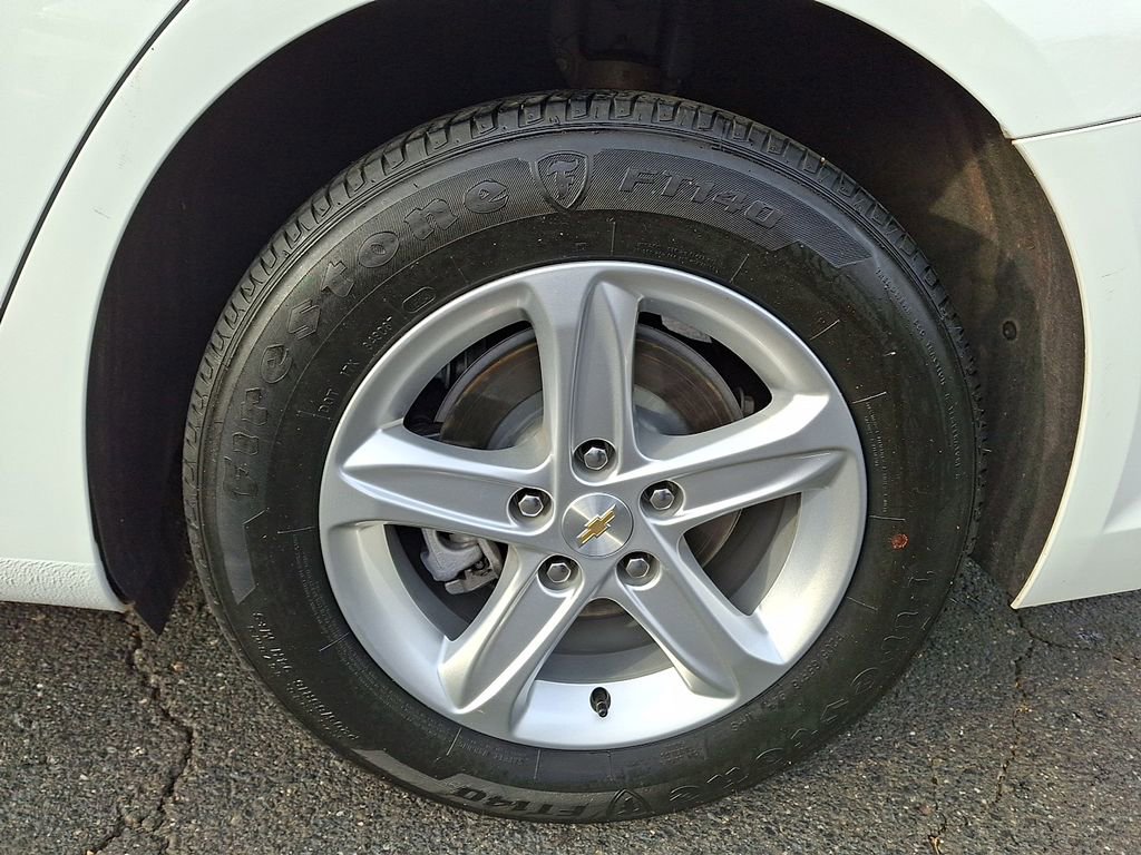 Used 2024 Chevrolet Malibu LS w/ Driver Confidence Package image 6