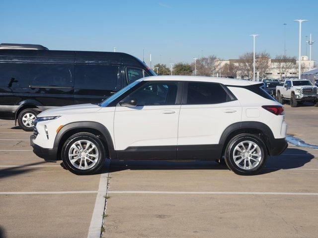 Used 2025 Chevrolet TrailBlazer LS w/ LS Convenience Package image 12