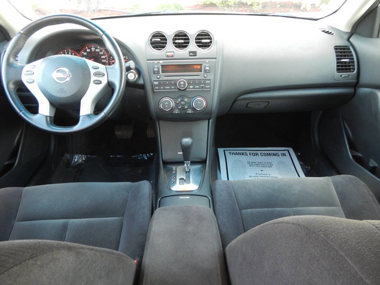 Used 2009 Nissan Altima 2.5 S w/ Convenience Pkg FWD image 2