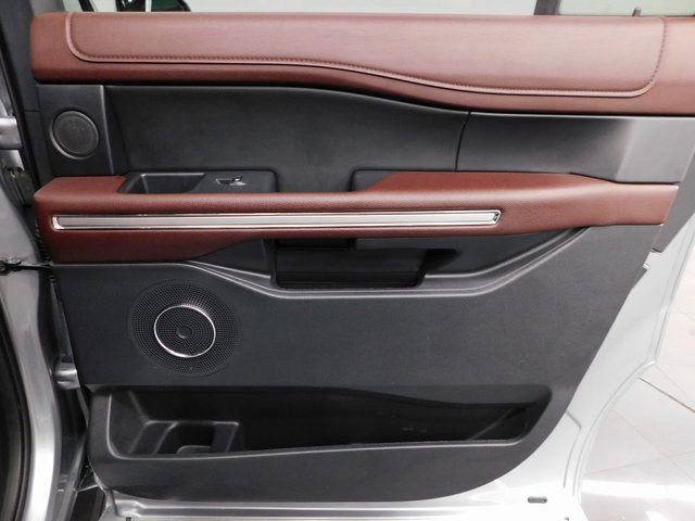 Used 2024 Ford Expedition Max Limited image 35