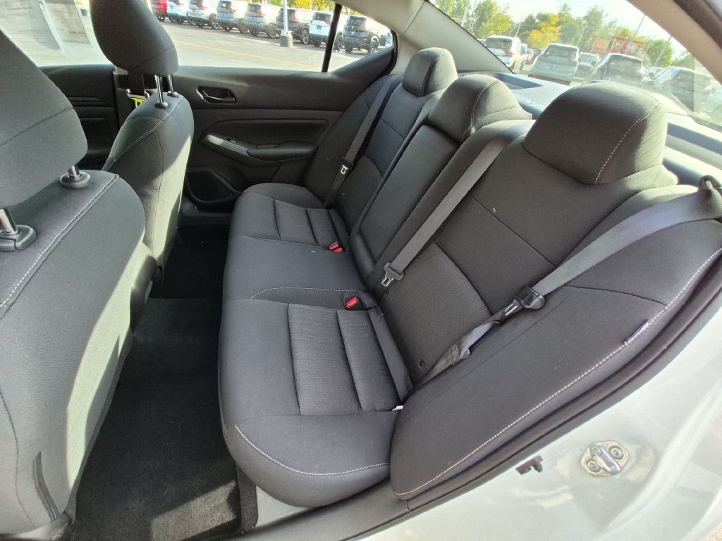 Used 2025 Nissan Altima 2.5 S FWD image 21