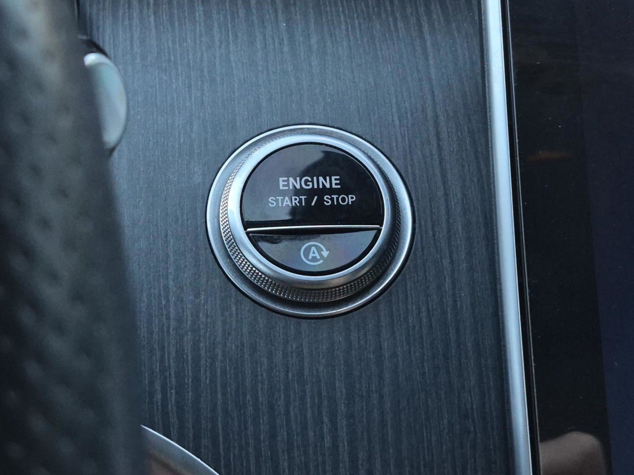 Used 2023 Mercedes-Benz C 300 Sedan image 25