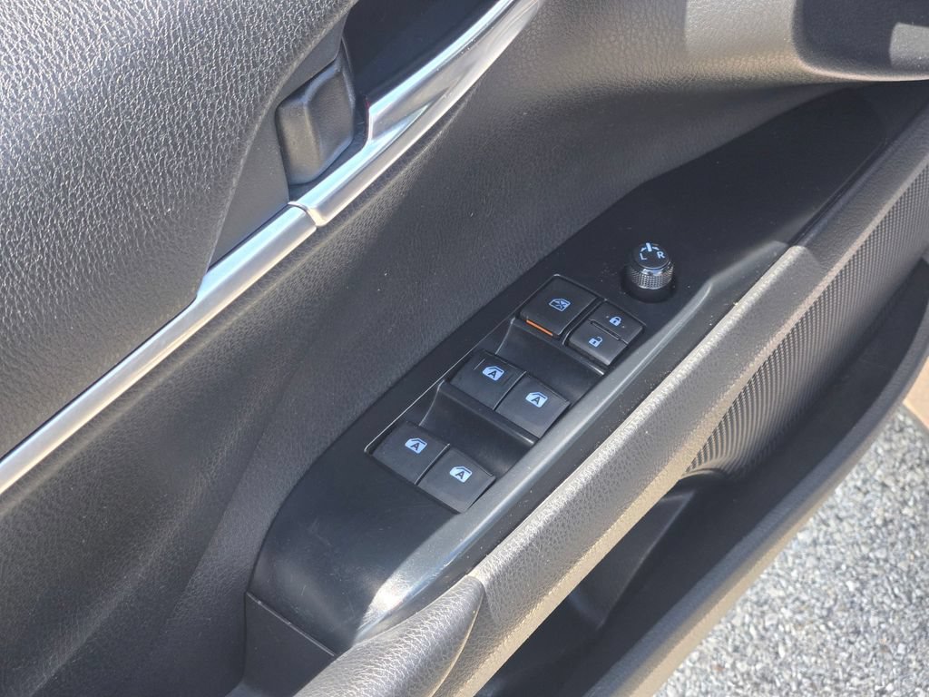 Used 2020 Toyota Camry LE w/ Carpet Mat Package FWD image 27