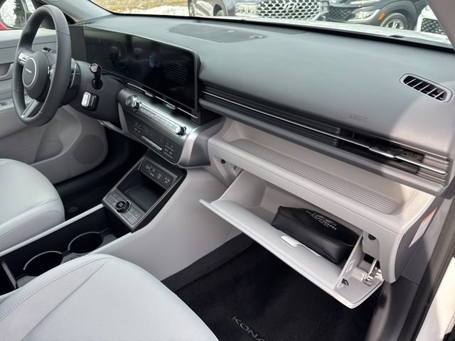 Used 2025 Hyundai Kona SEL image 26
