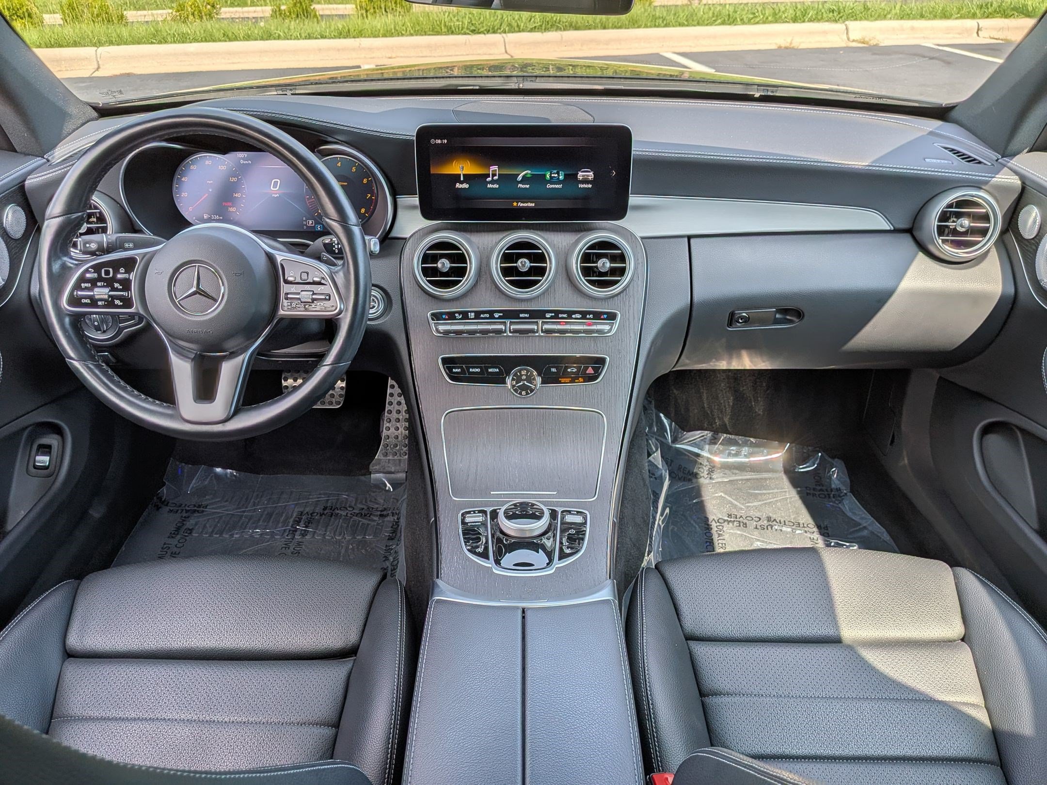 Certified 2023 Mercedes-Benz C 300 4MATIC Coupe image 31