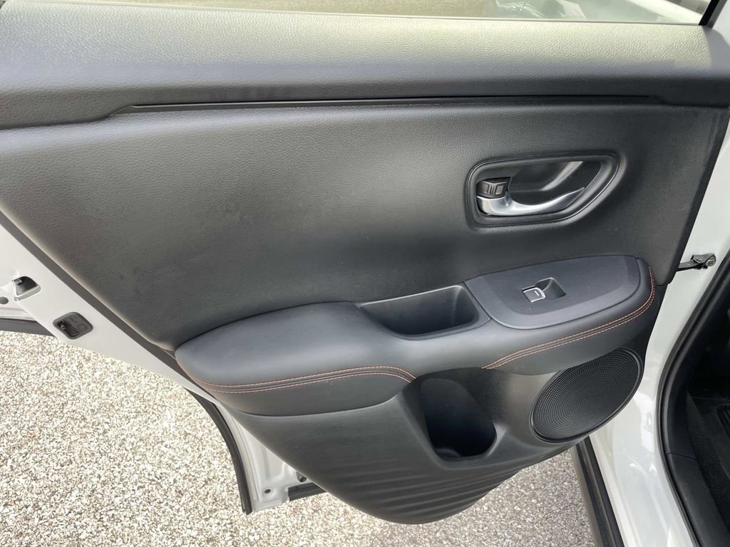 Used 2025 Honda HR-V Sport image 12