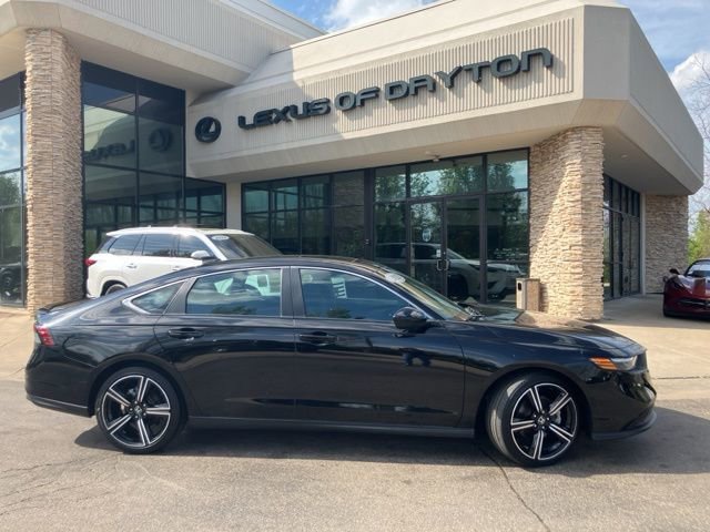 Used 2023 Honda Accord Sport video 2