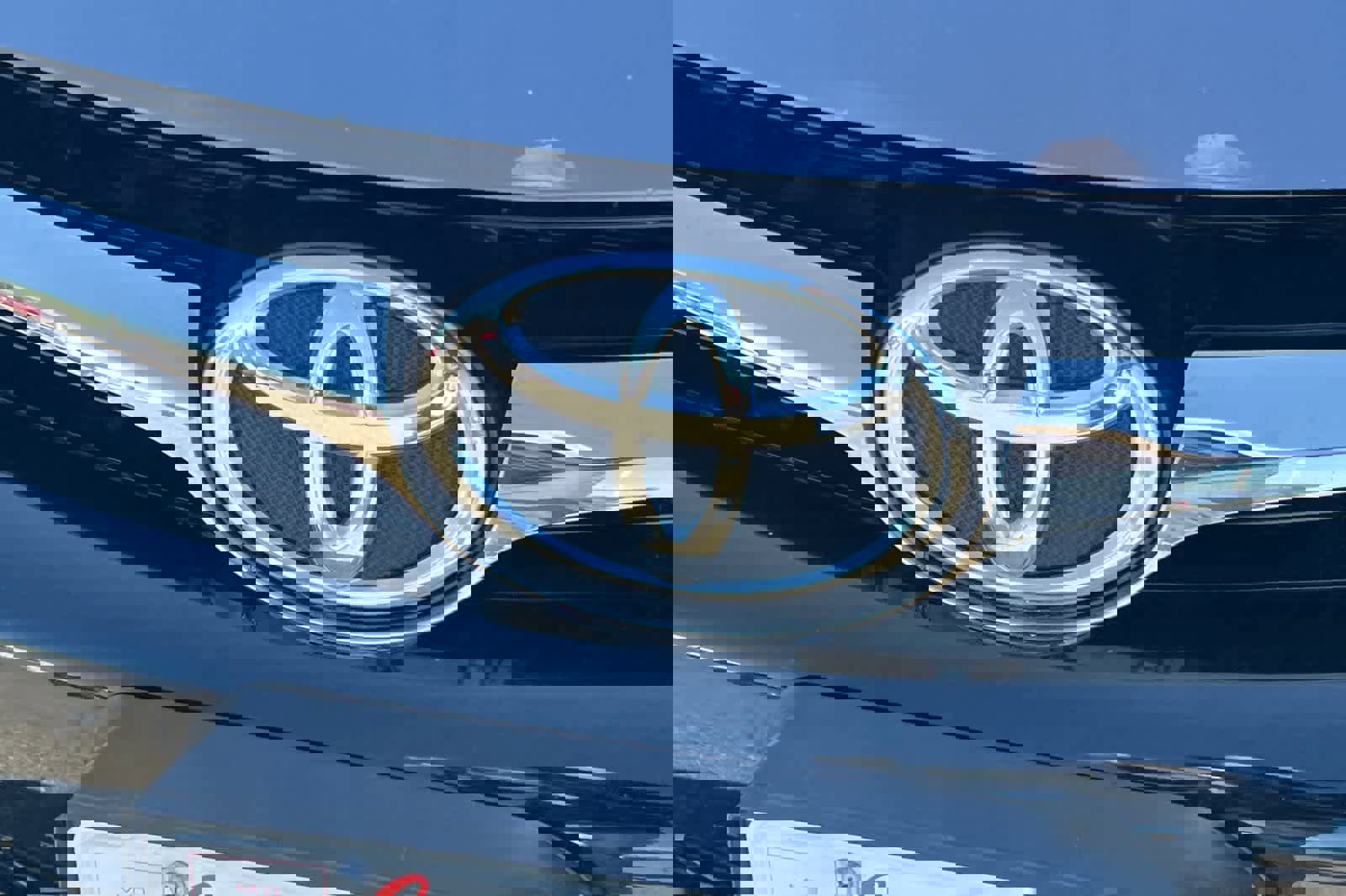 Used 2017 Toyota Camry SE image 13