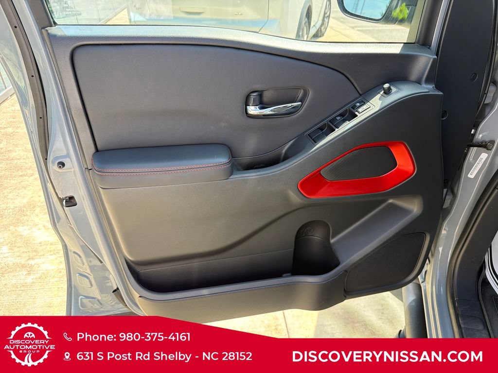 Certified 2024 Nissan Frontier PRO-4X w/ Off-Road Protection Package AWD/4WD image 8