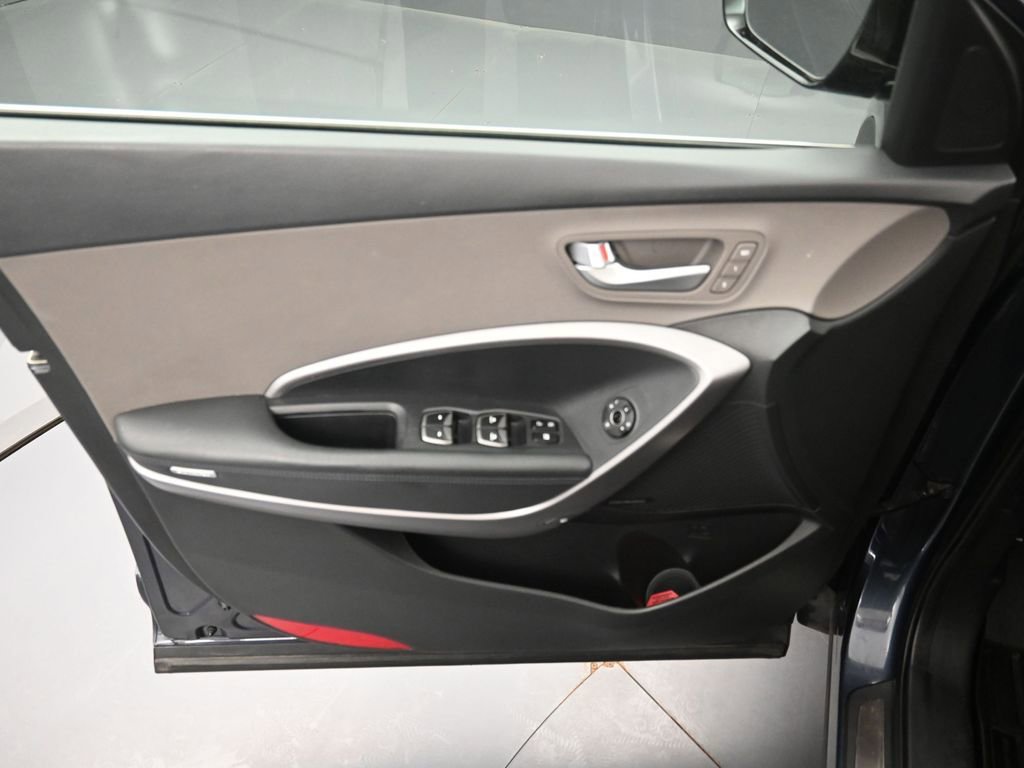 Used 2016 Hyundai Santa Fe Sport w/ Option Group 04 image 24