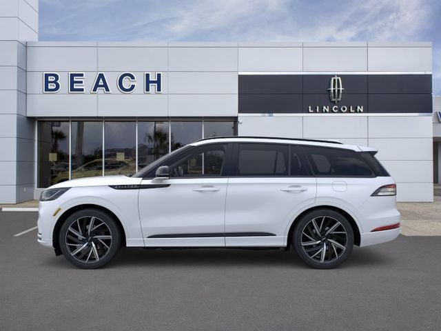 New 2026 Lincoln Aviator Black Label w/ Jet Appearance Package AWD/4WD image 3