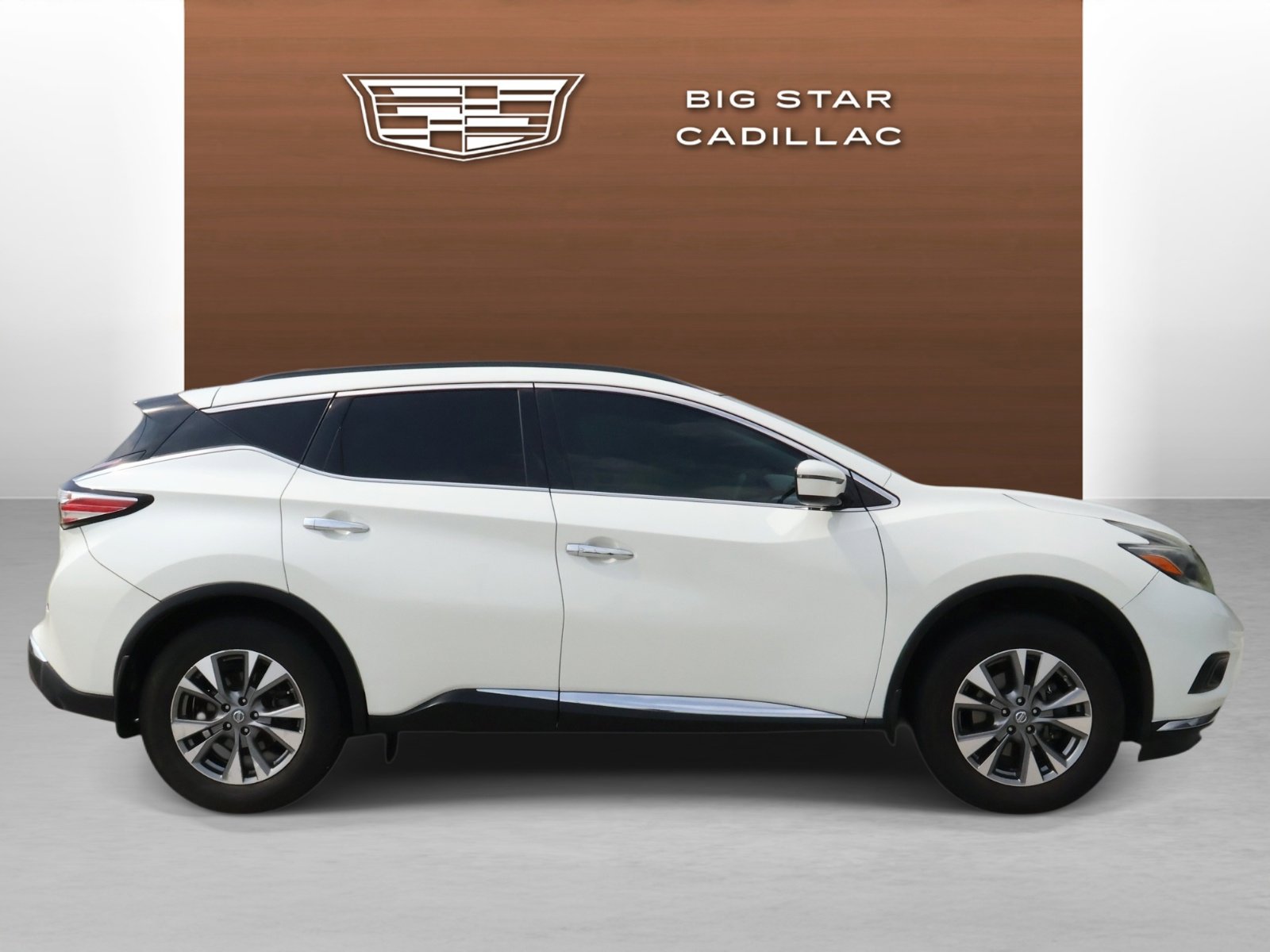 Used 2018 Nissan Murano SV FWD image 6