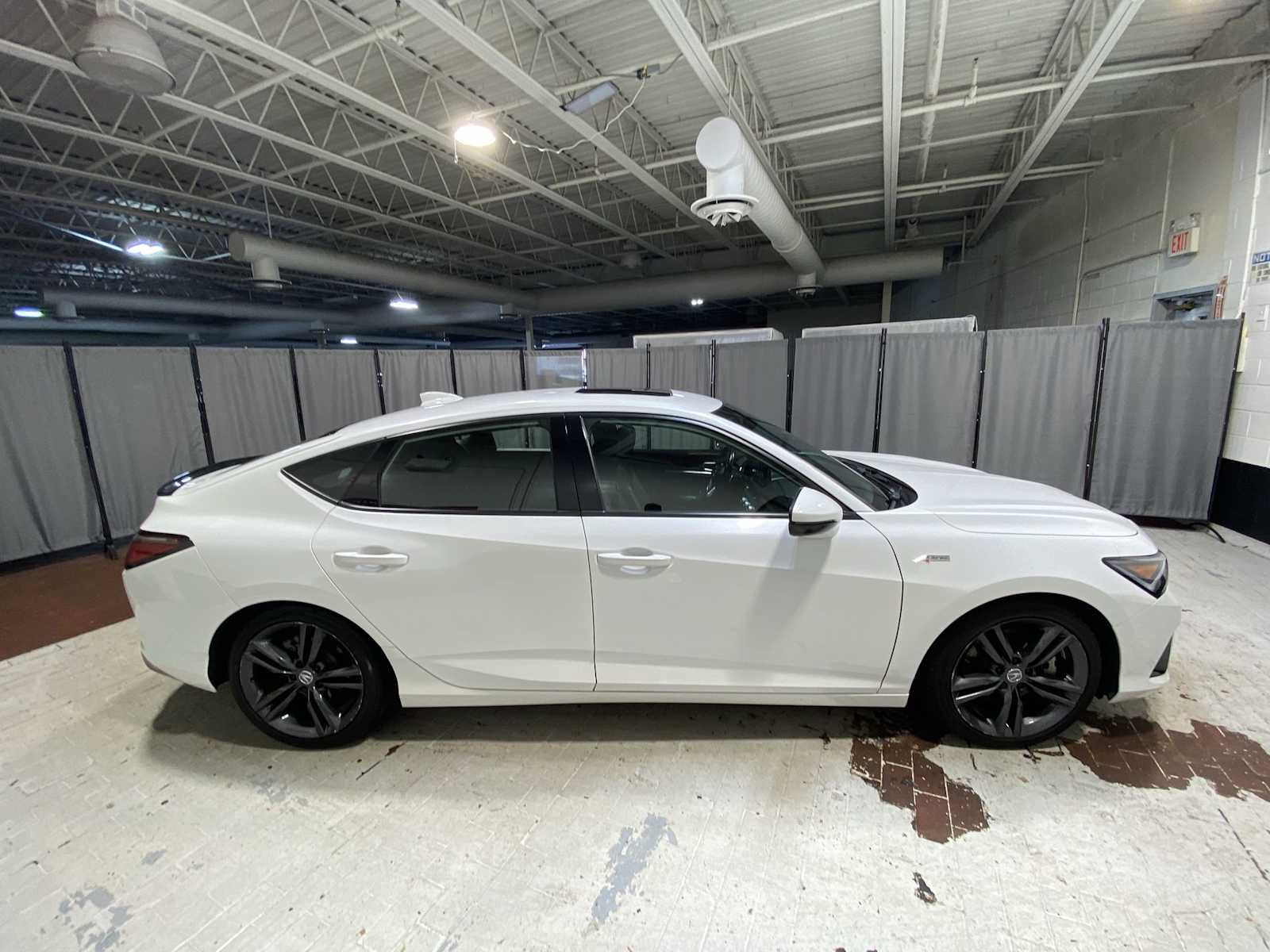 Used 2024 Acura Integra A-Spec FWD image 27