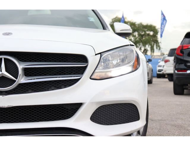 Used 2018 Mercedes-Benz C 300 4MATIC Sedan image 19