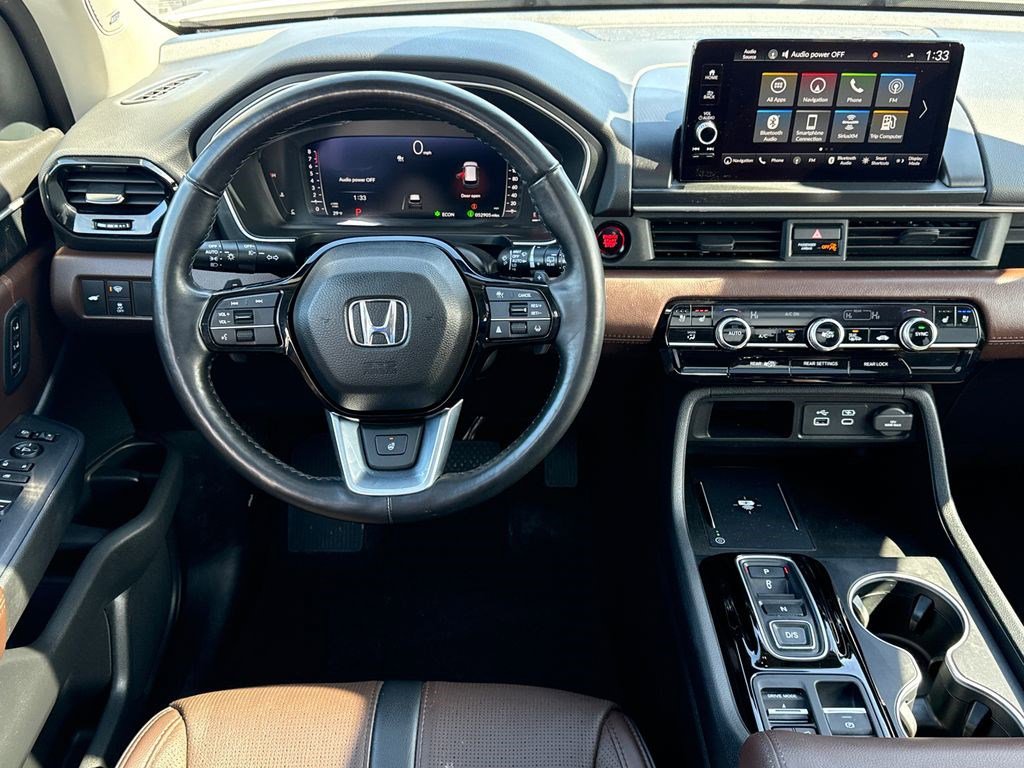 Certified 2023 Honda Pilot Elite image 18