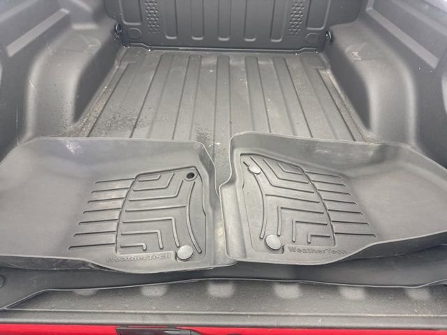 Used 2020 Jeep Gladiator Overland w/ Cold Weather Group image 27