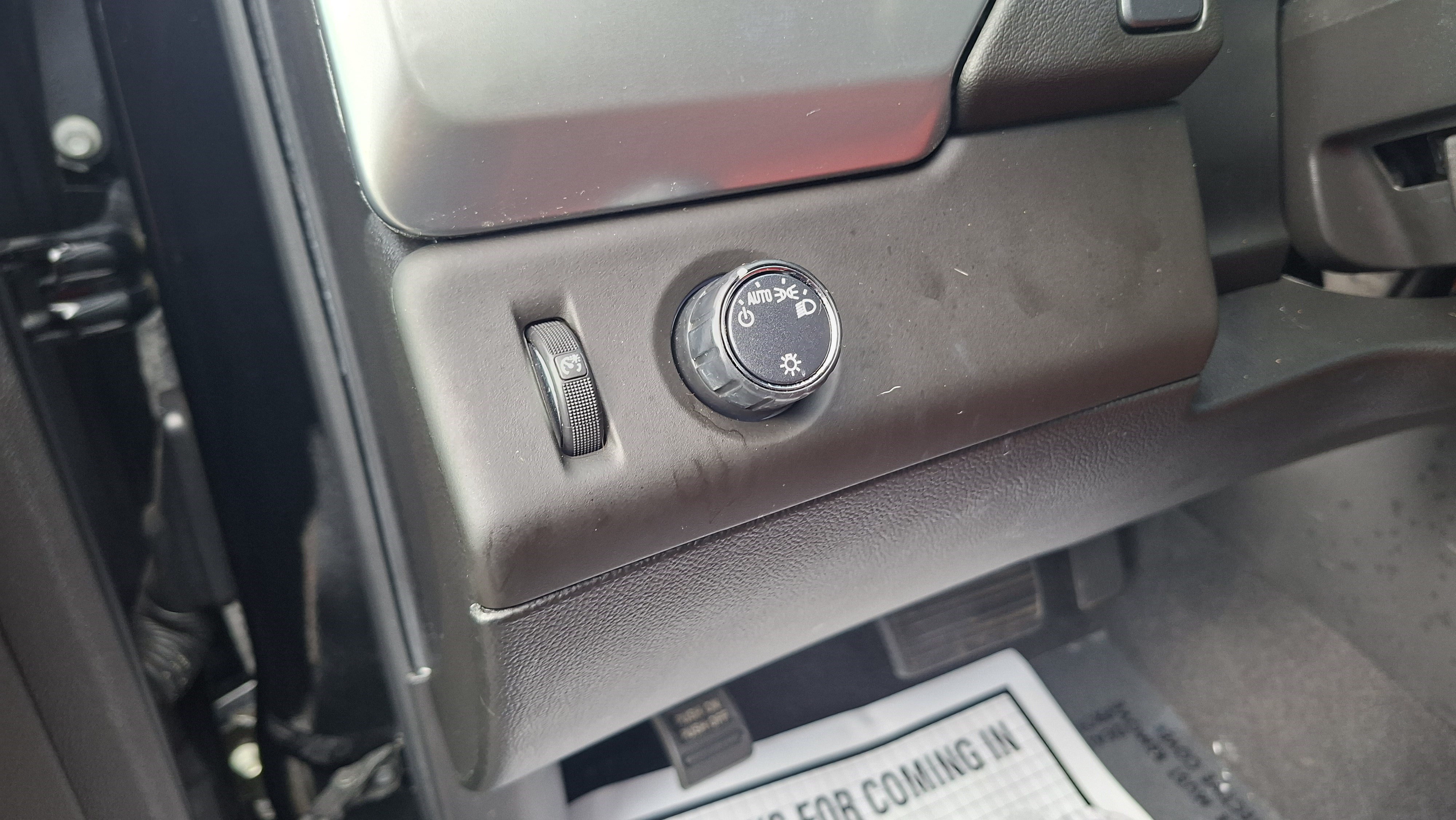 Used 2019 Chevrolet Tahoe LS RWD image 10
