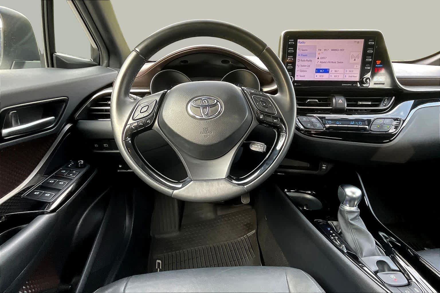 Used 2019 Toyota C-HR Limited FWD image 6