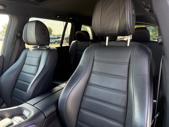 Used 2021 Mercedes-Benz GLS 450 4MATIC image 12