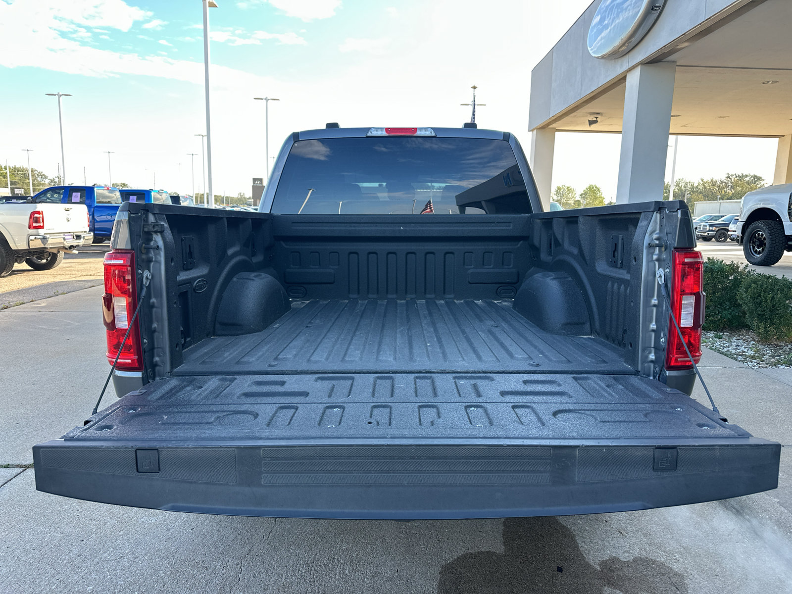 Used 2021 Ford F150 XLT w/ Equipment Group 302A High AWD/4WD image 7