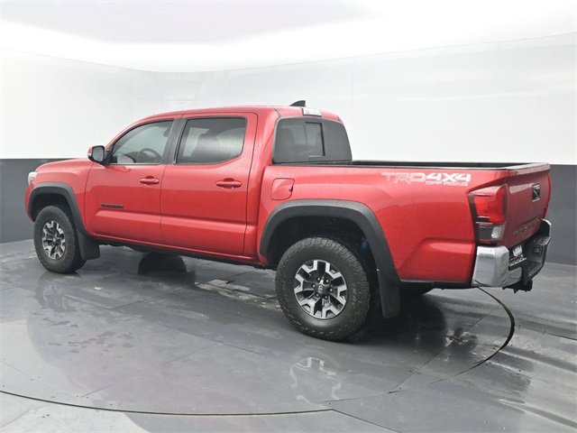 Used 2019 Toyota Tacoma TRD Off-Road image 3