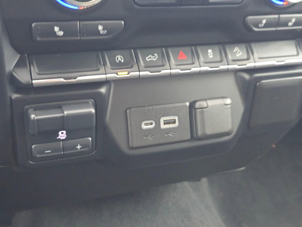 Used 2021 GMC Sierra 1500 Elevation w/ LPO, Elevation Black Package image 28