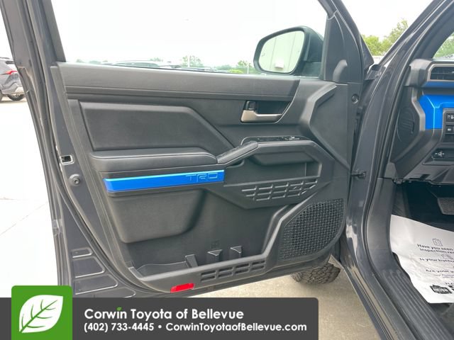 Used 2024 Toyota Tacoma TRD Off-Road AWD/4WD image 18
