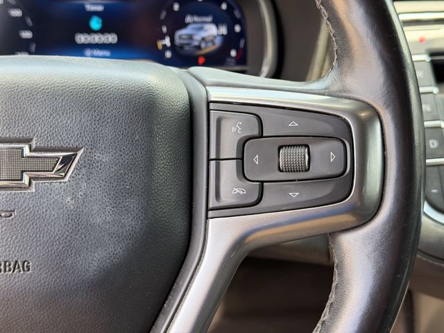 Used 2022 Chevrolet Suburban Z71 w/ Luxury Package AWD/4WD image 11