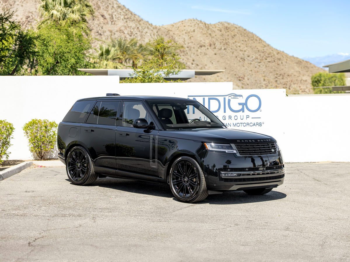 New 2025 Land Rover Range Rover Autobiography image 4