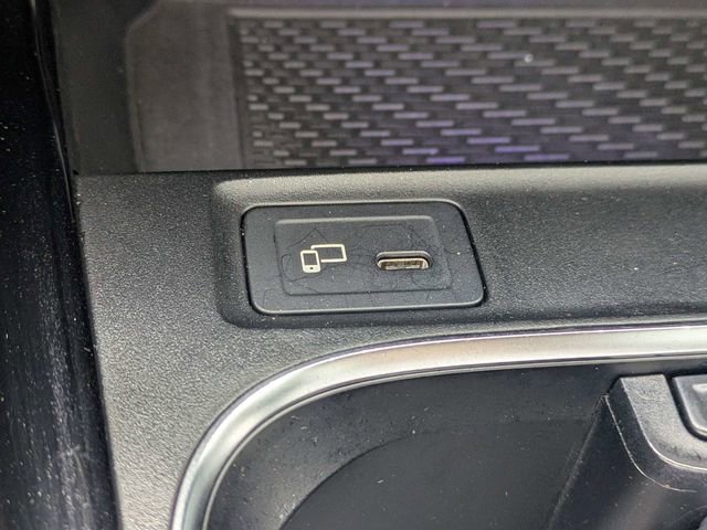 Used 2020 Mercedes-Benz CLA 250 image 23