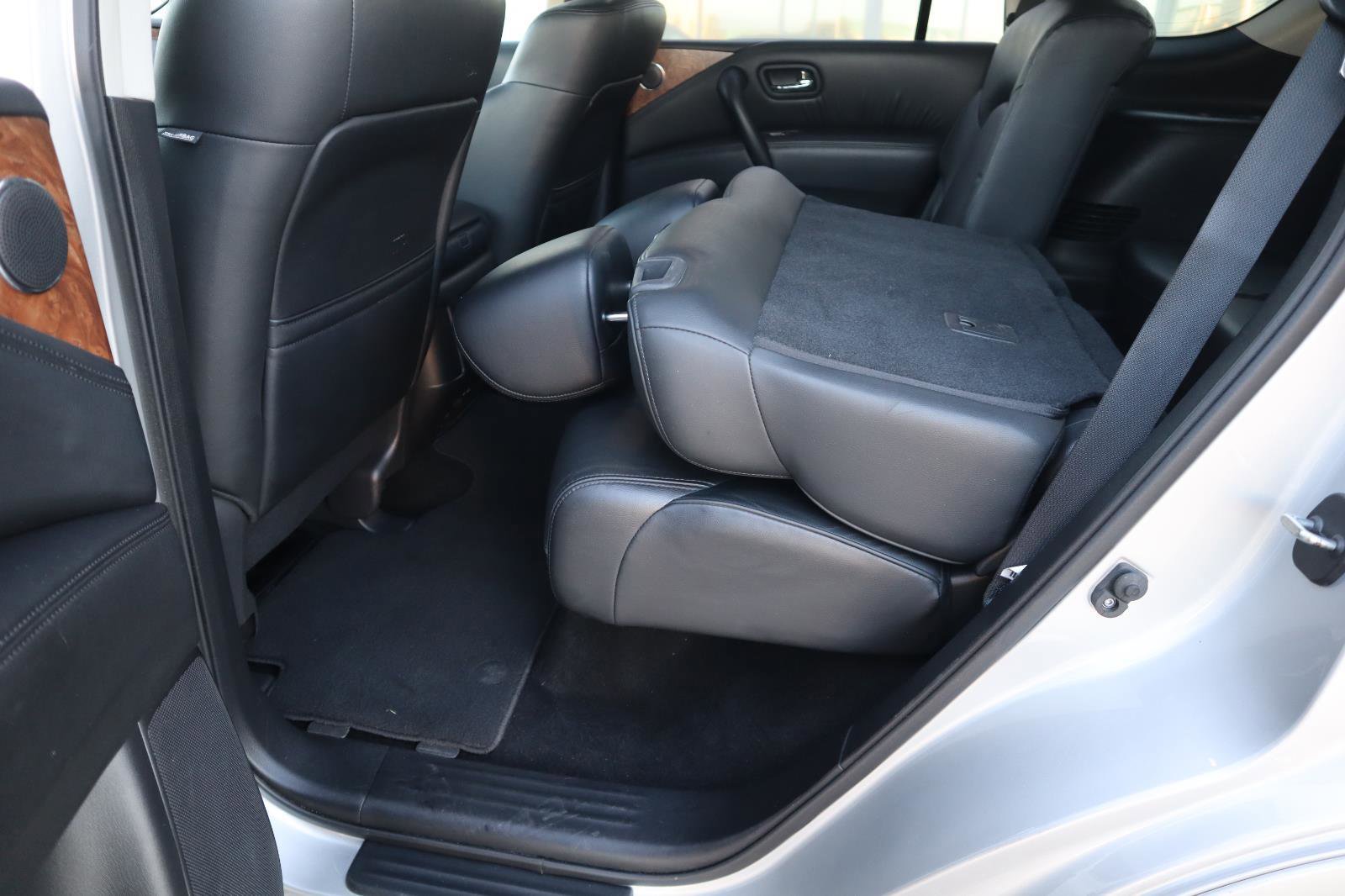 Used 2022 Nissan Armada SL image 46