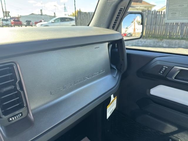 New 2025 Ford Bronco 2-Door w/ Sasquatch Package image 24