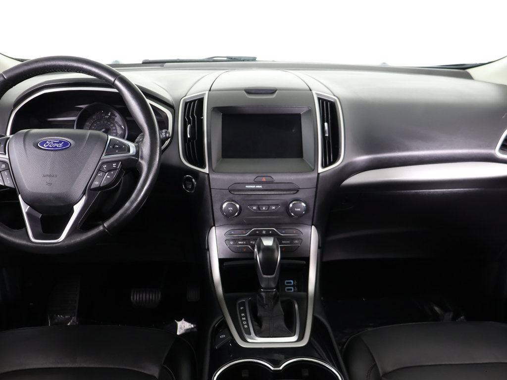 Used 2018 Ford Edge SEL w/ Equipment Group 201A AWD/4WD image 40