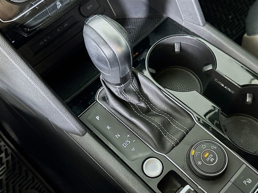 Used 2021 Volkswagen Atlas SEL Premium image 31