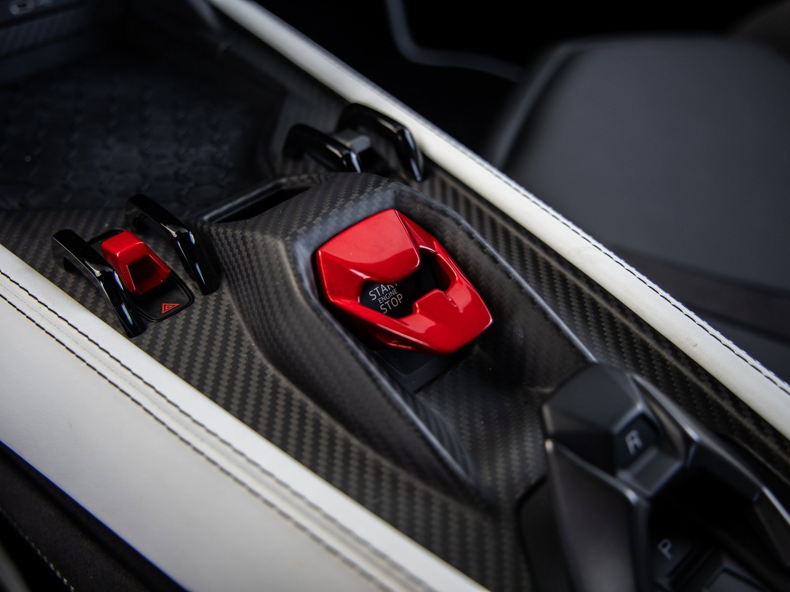 Used 2024 Lamborghini Revuelto image 45